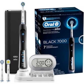 aansporing logo Fascineren Oral-B 7000 vs 7500: Which One Performs Better?