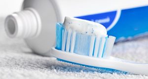 Best Toothpastes for Smokers and Coffee Drinkers